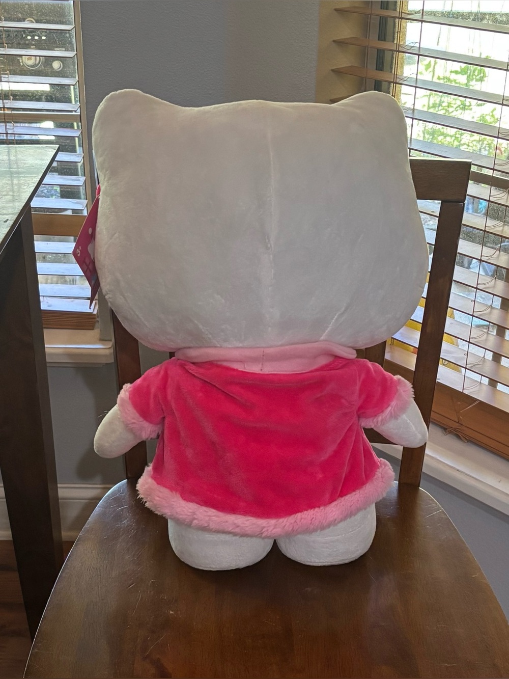 Hello Kitty  Christmas Pink Holiday Greeter Sanrio Gemmy Plush 20”Japan 2013 - Picture 2 of 3
